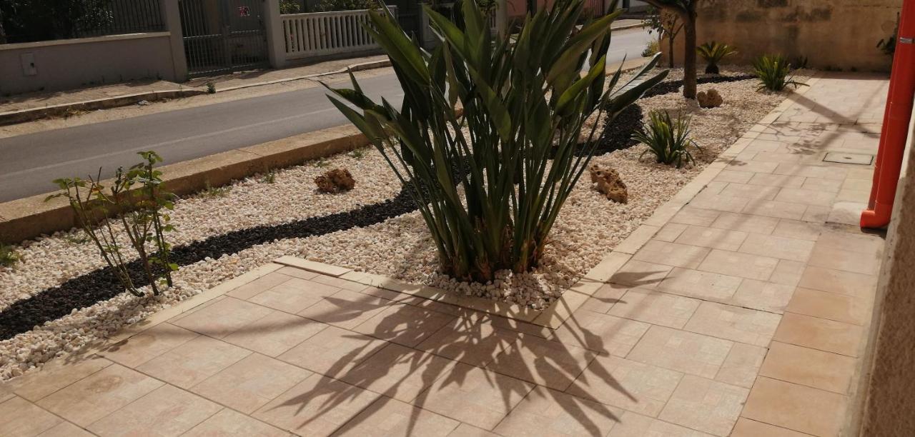B&B Profumi Di Sicilia Valderice Kültér fotó