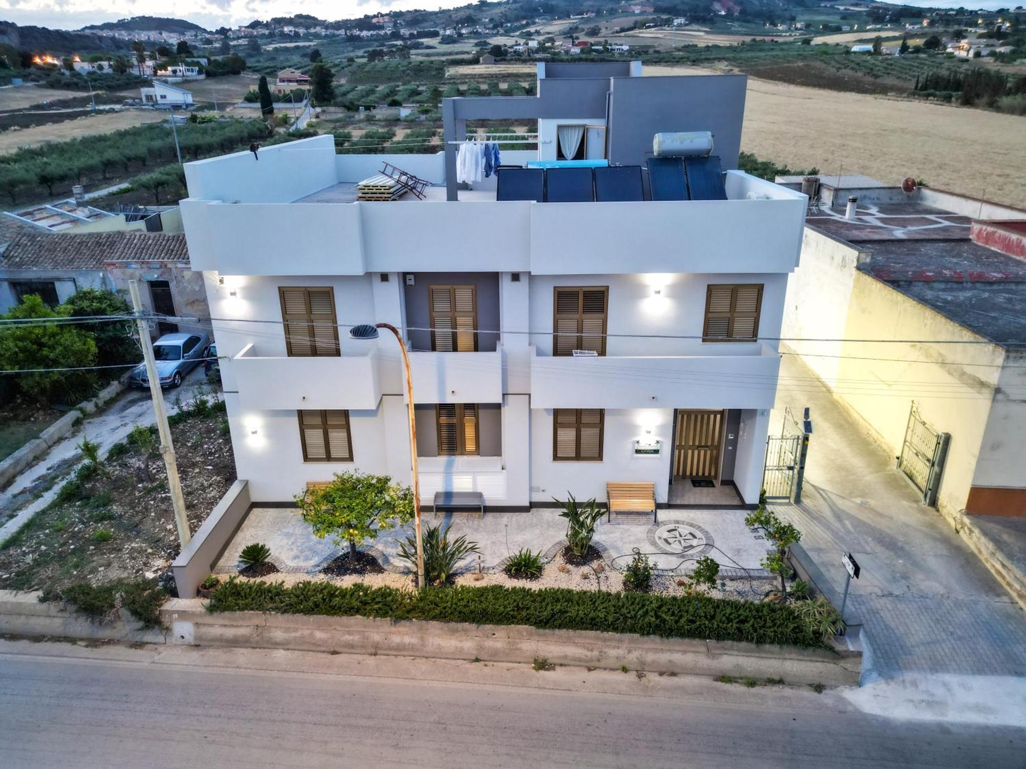 B&B Profumi Di Sicilia Valderice Kültér fotó